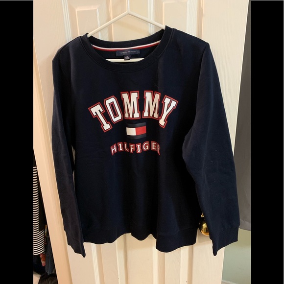 Sweatshirt - Picture 1 of 1